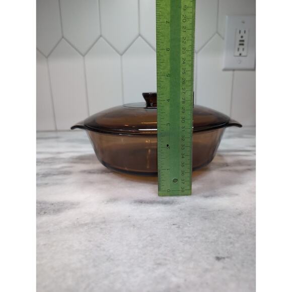 Anchor Hocking Glassware 1.5 Quart Amber Casserole Dish, Baking Cookware w/ Lid - Picture 12 of 14